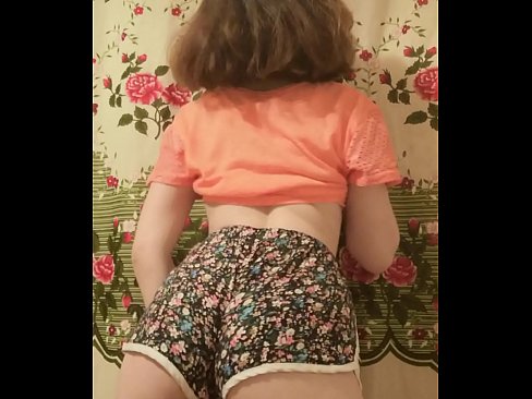 ❤️ Секси младо бебе кое ги соблекува шорцевите пред камера ❤️❌ Прекрасно порно на порно mk.dreamypassionjourney.ru ☑